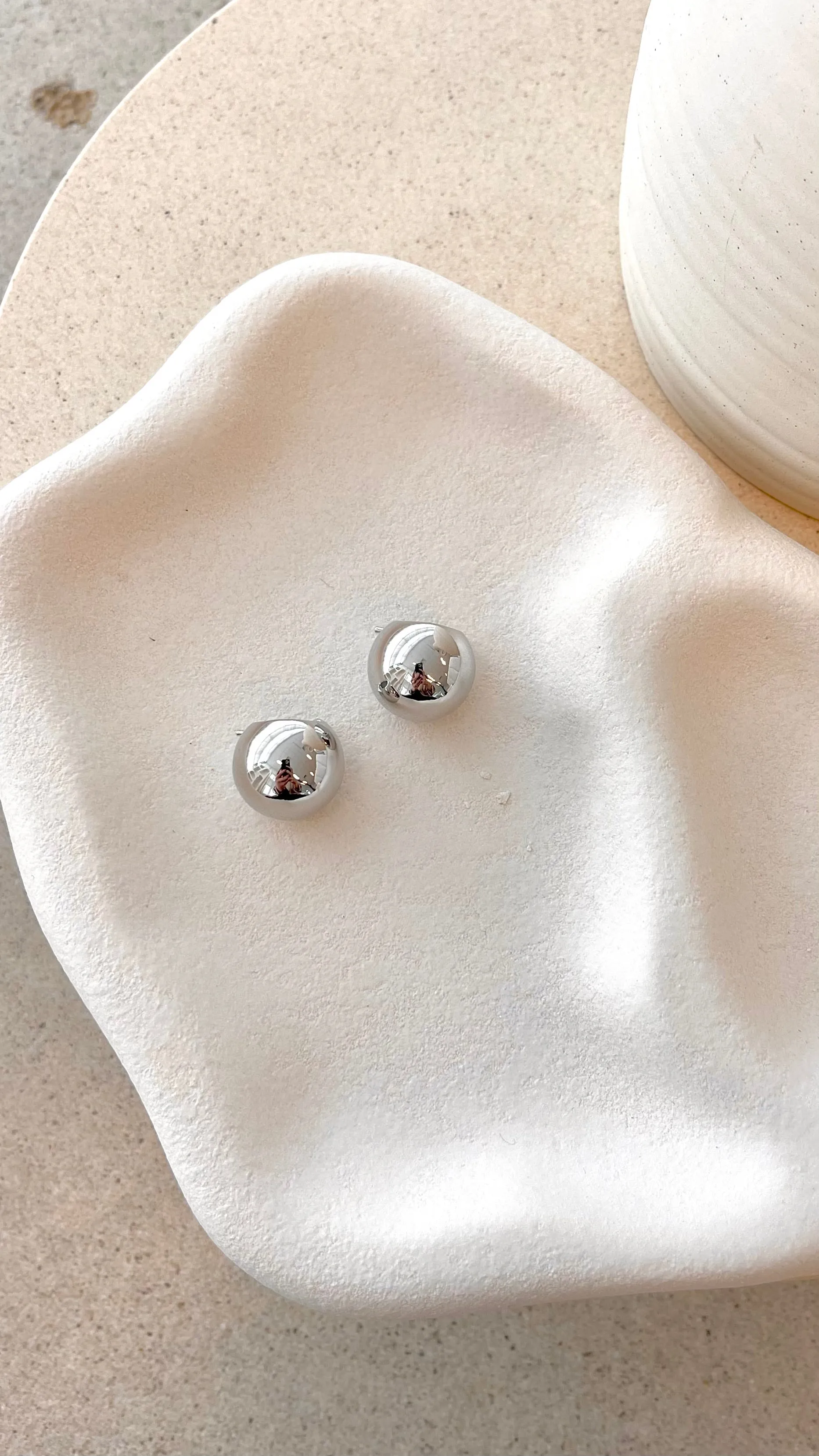 Bonita Earrings - Silver
