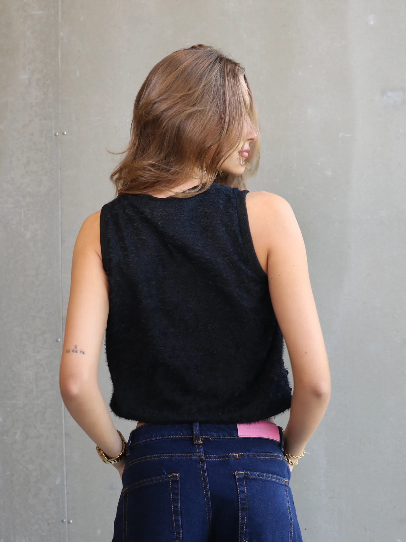 CARRIE STRIK VEST - SORT