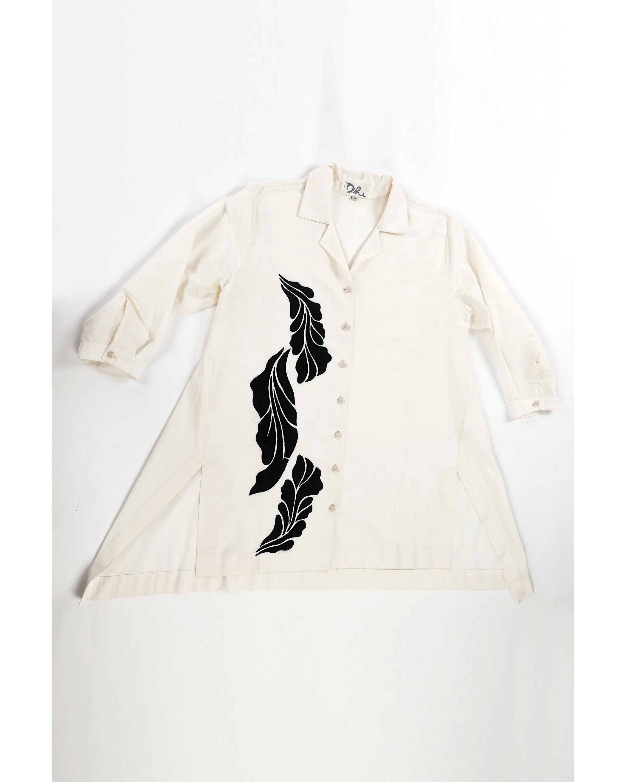 Ivory Cuban Collar Bold Floral Motif Top