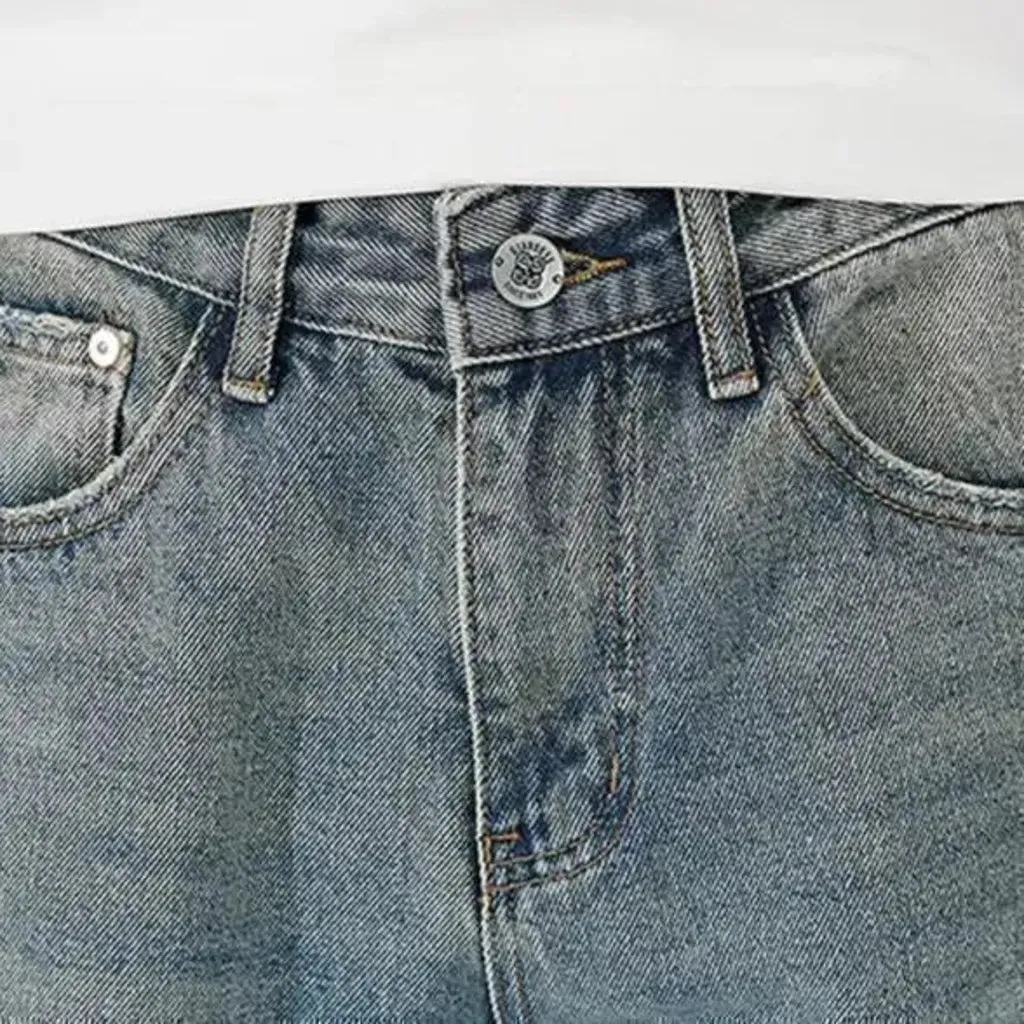 Mid rise loose men's jeans