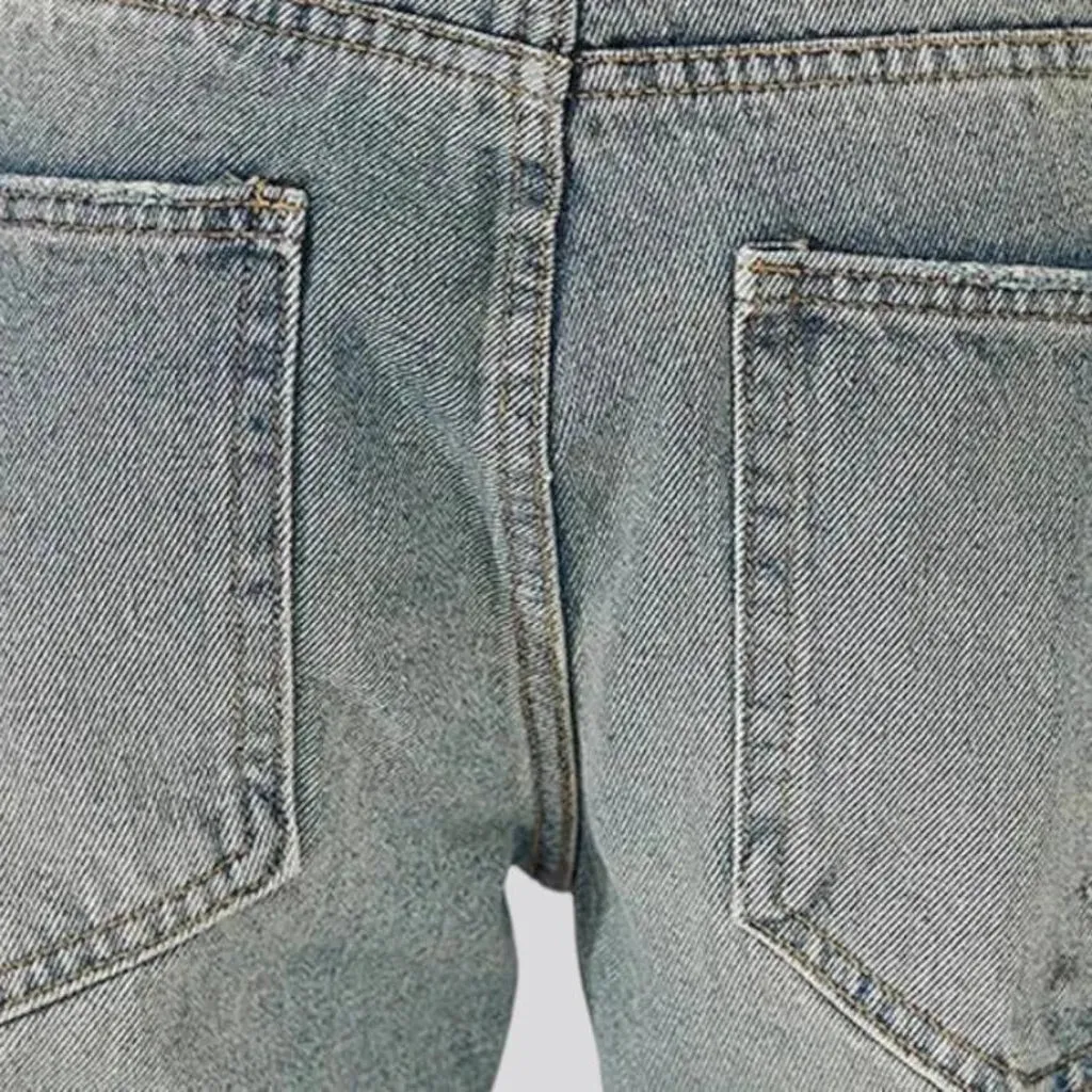Mid rise loose men's jeans