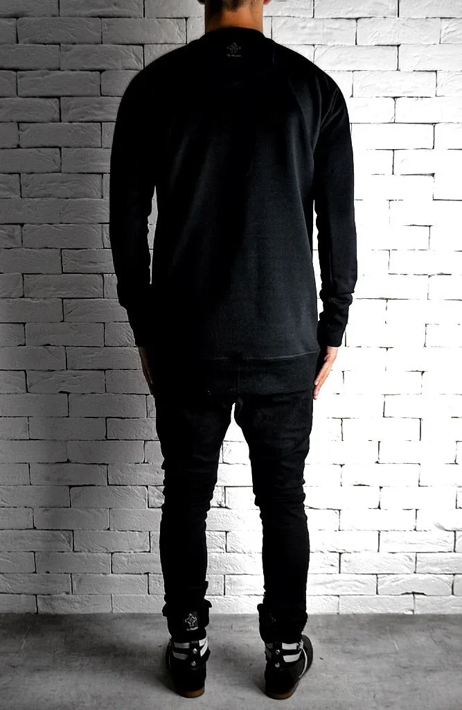 Raglan Jumper Gun Girl - Black