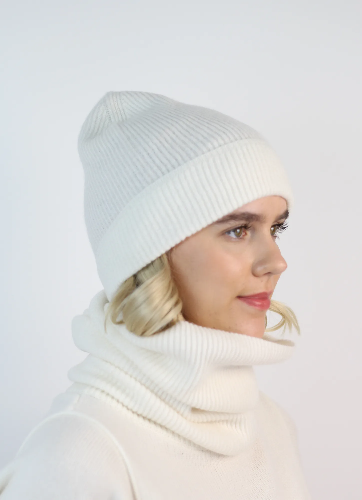 Renwick Fishermans Cashmere Beanie White Ice