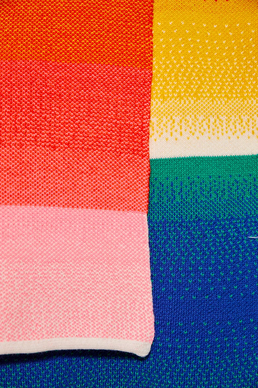Spectrum Scarf