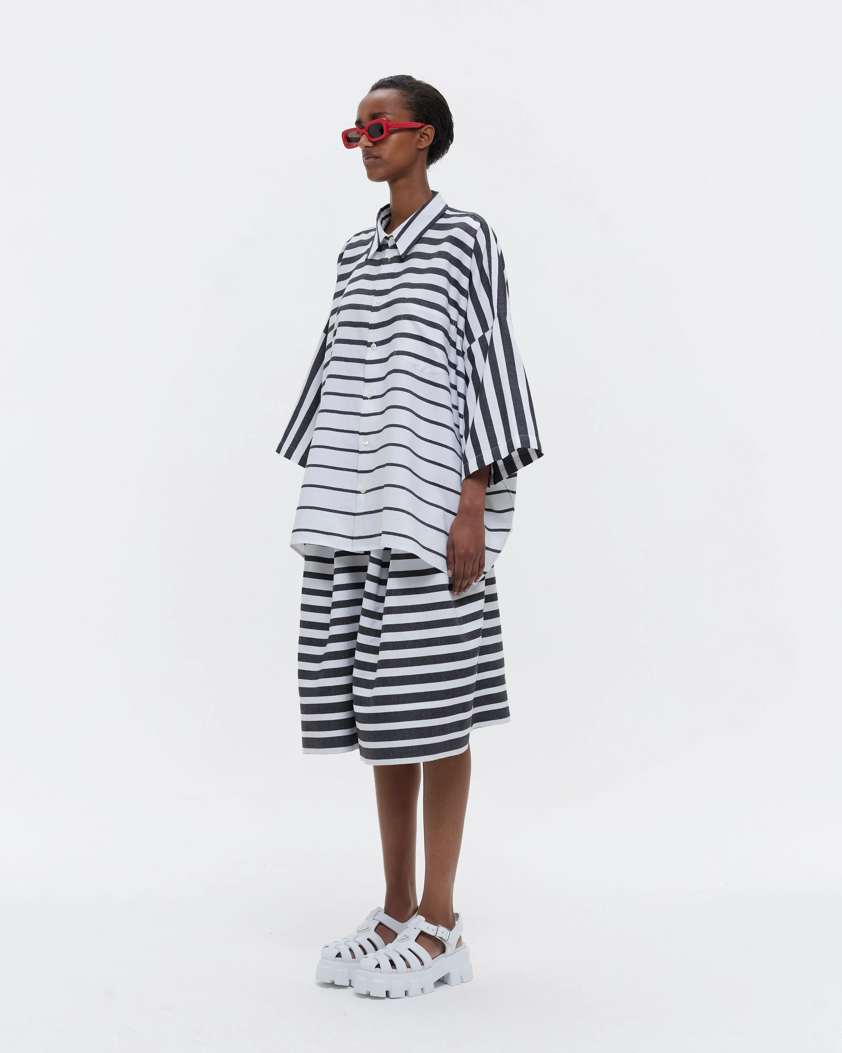 THE SHORT SLEEVE OVERSIZED SHIRT : STRIPE 44