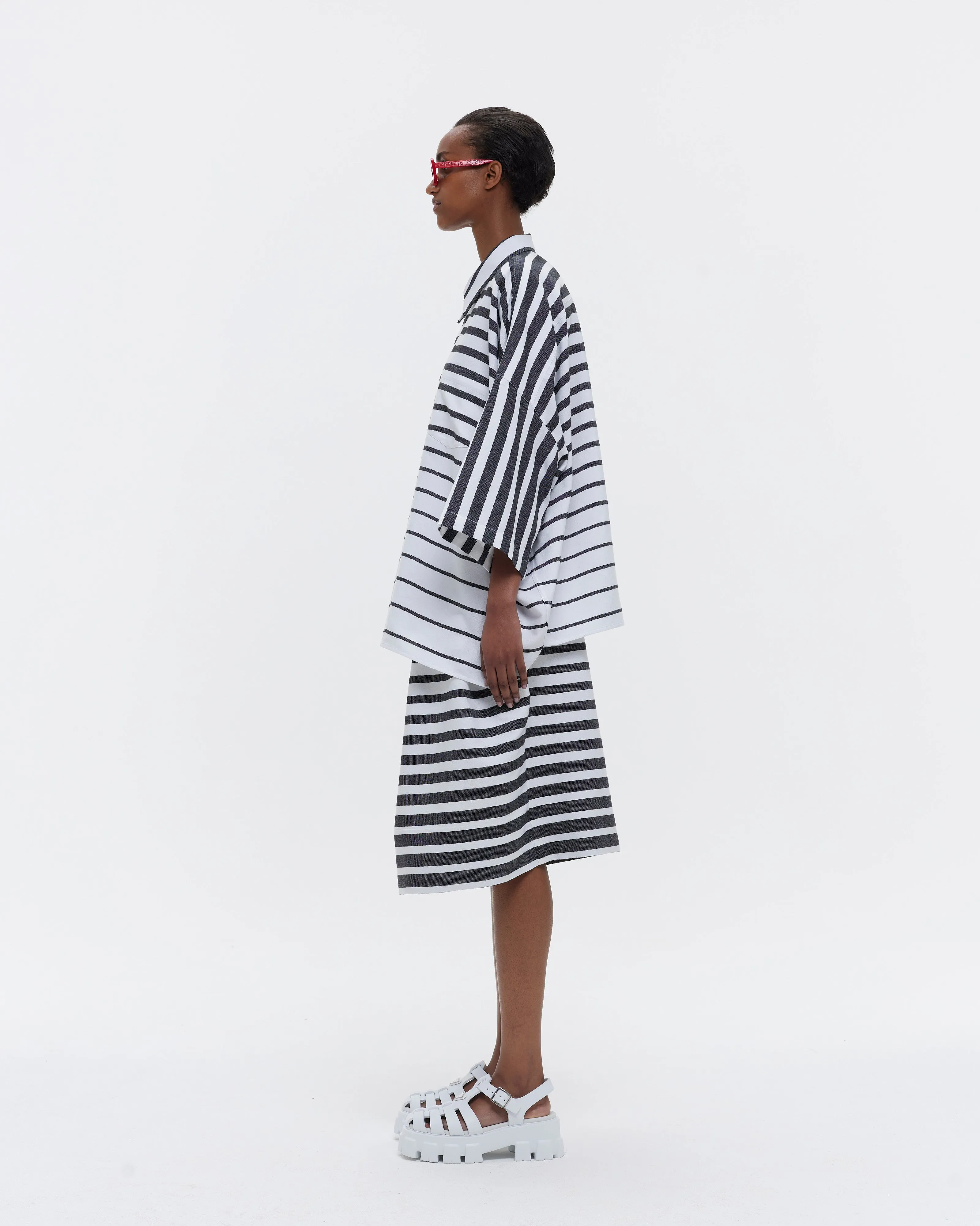 THE SHORT SLEEVE OVERSIZED SHIRT : STRIPE 44
