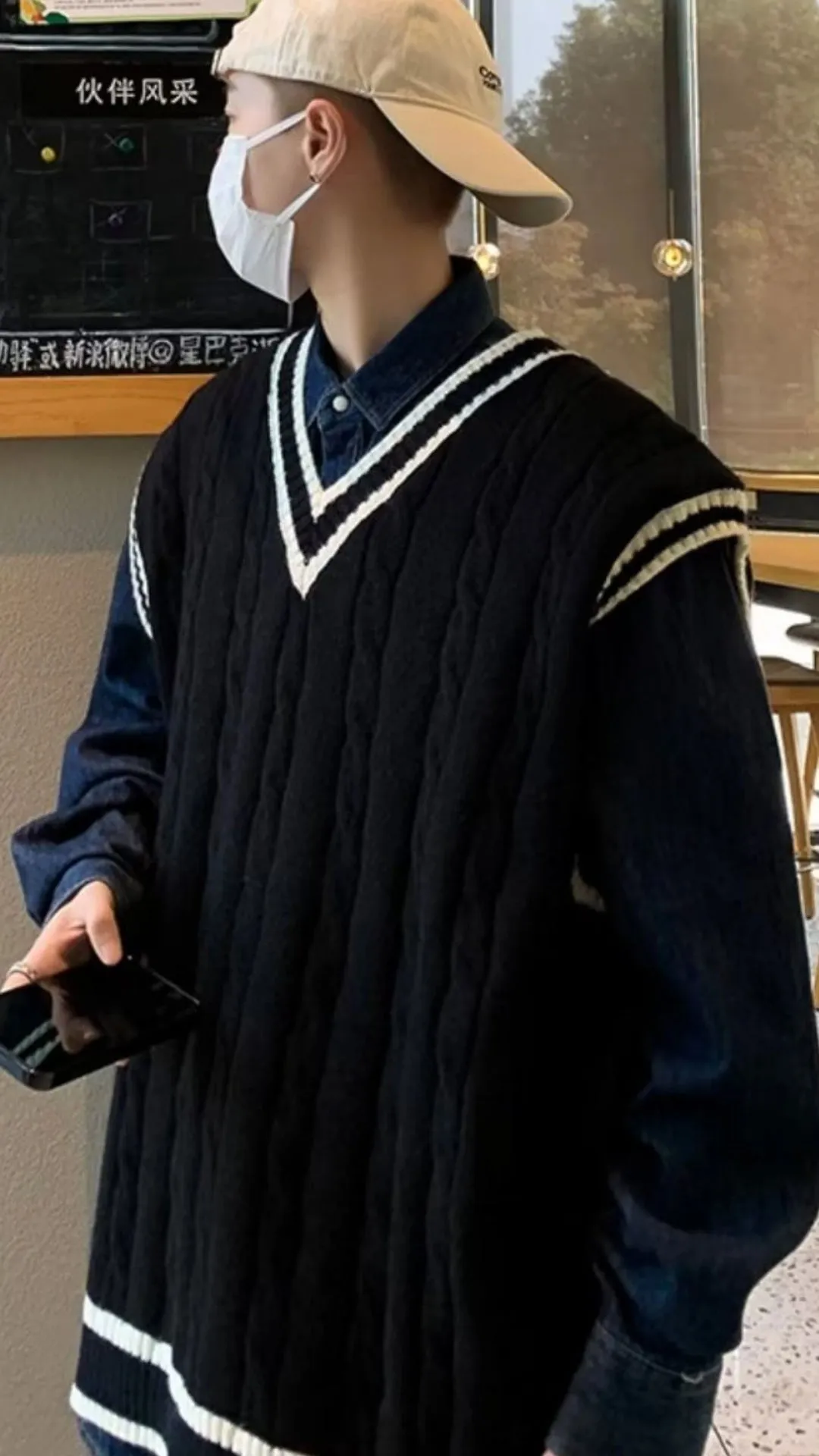 Vintage V-Neck Knitted Men Vest Sweater