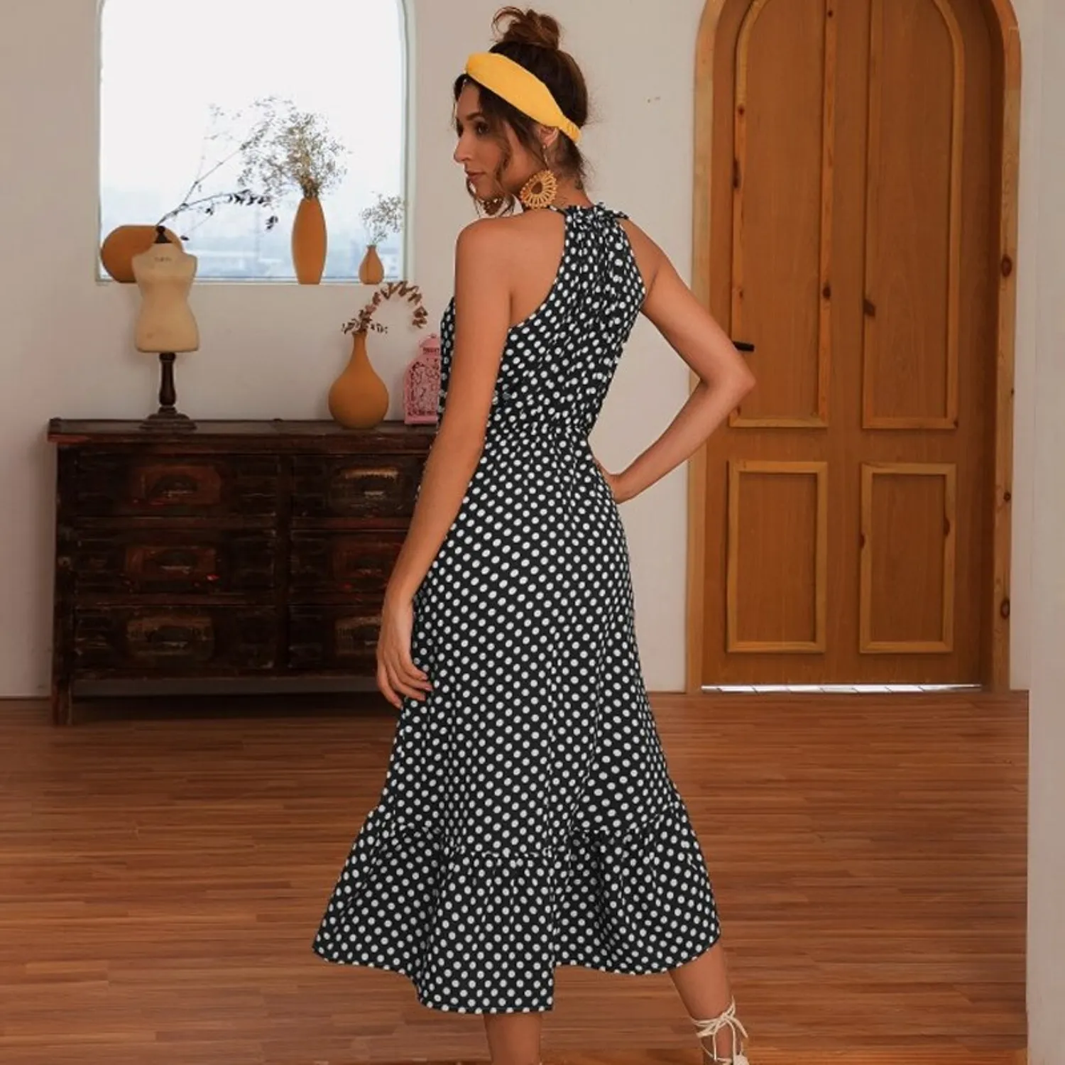 Women's Summer Sleeveless Midi Dress With Polka Dot Print